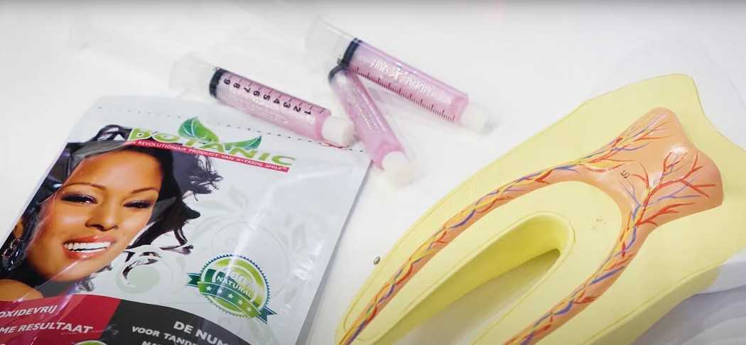 Kosmetischen Zahnaufhellunsbehandlung mit unsere Gele in Kosmetikstudios